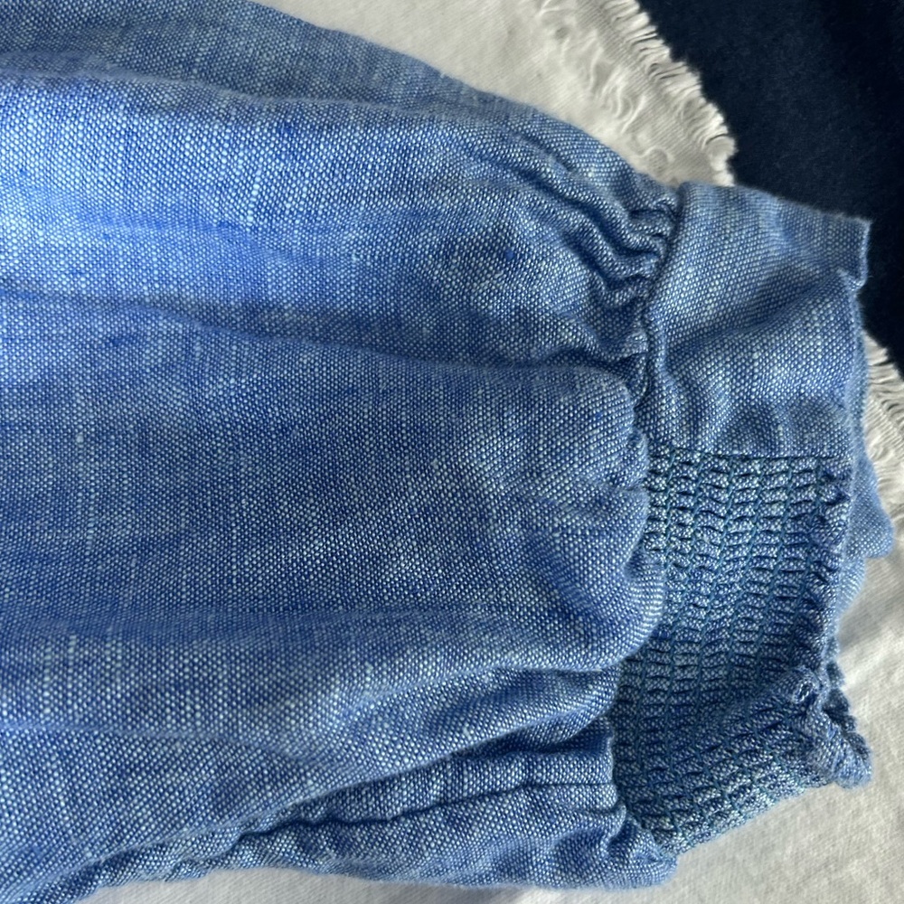 Lilly Pulitzer Mialeigh BLUE Linen Blouse, Size 6 - Picture 10 of 16